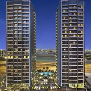 Atana 4*, Dubai Förenade Arabemiraten